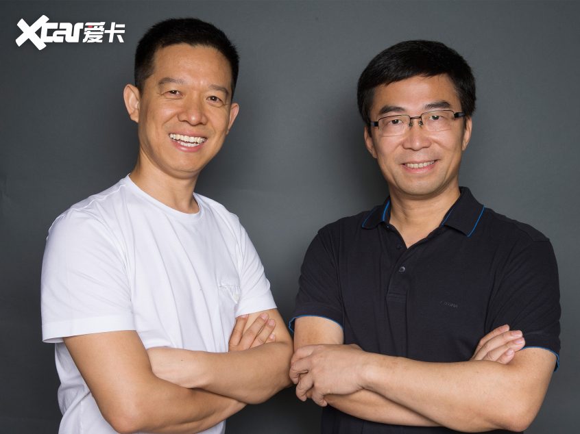 丁磊（右）与贾跃亭