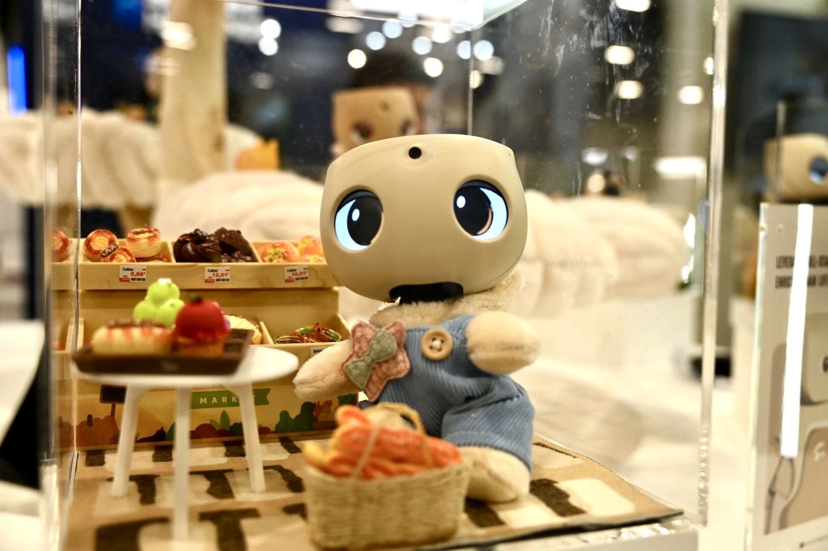 CES 2026：傅利叶携全尺寸人形机器人GR-3重磅亮相