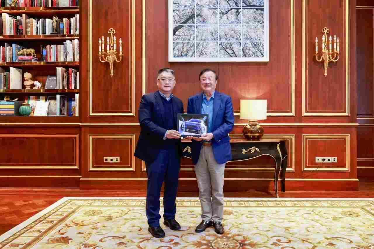 上汽集团总裁贾健旭拜访任正非，尚界品牌合作再深化