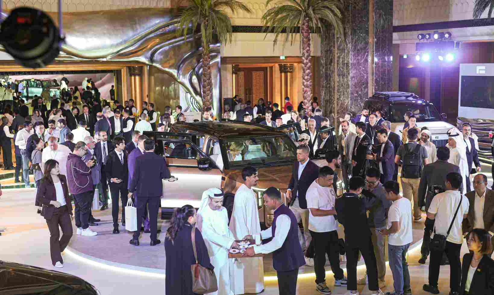 年销仅1.5万辆，极石汽车凭何生存？