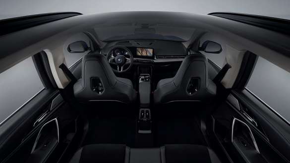 16万元，刚改款上市的宝马纯电，竟然直接打折售卖？