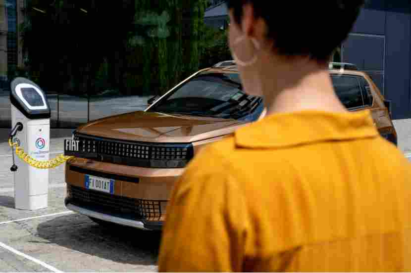 阿尔派计划2030年前推出两款纯电敞篷车